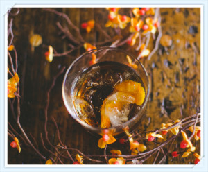 Art in the Age Snap Old Fashioned - the perfect holiday cocktail
